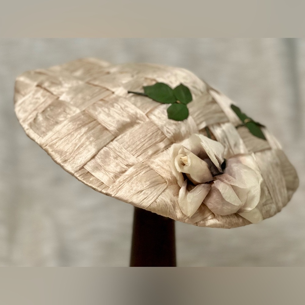 Elegant Vintage Dolly Madison Woven Hat with Floral Accents